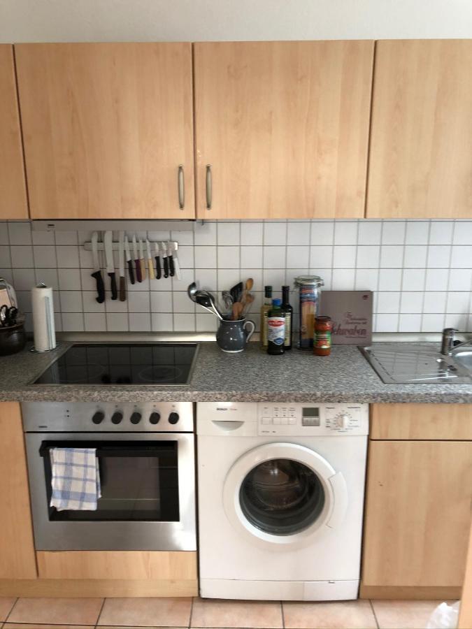 Zentraler geht es kaum - in königlicher Nachbarschaft! Ludwigsburg Exterior foto